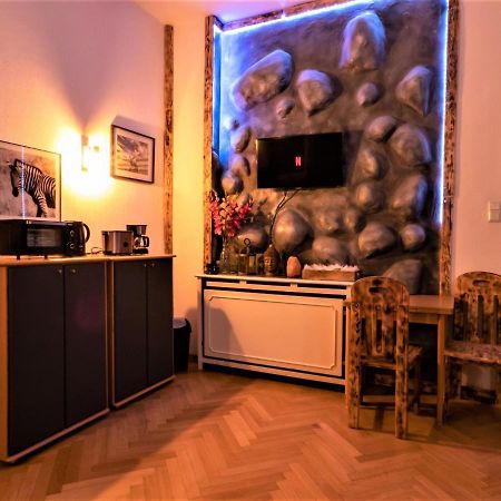 #214 Lux-Flat Im Herzen Von Neuss Mit Netflix & Prime Bagian luar foto