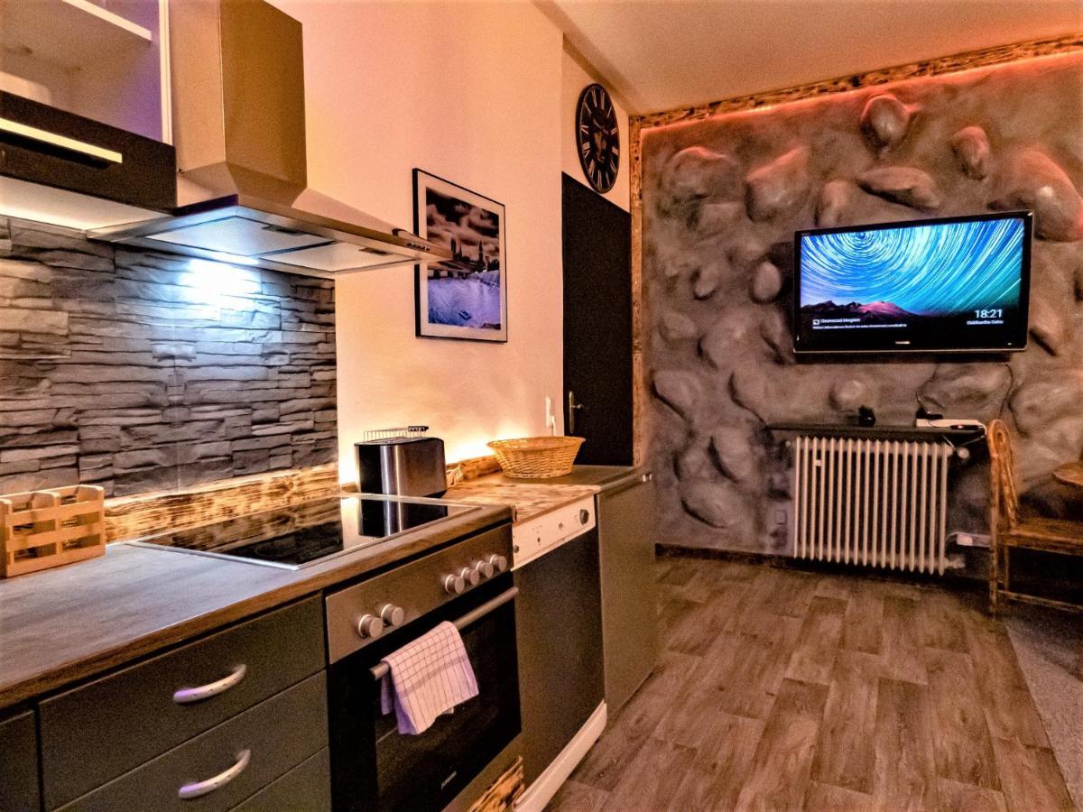 #214 Lux-Flat Im Herzen Von Neuss Mit Netflix & Prime Bagian luar foto